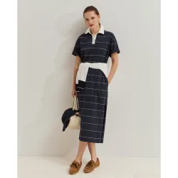 Vestido largo de rayas con mangas cortas
