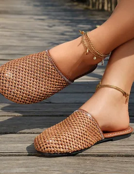 Sandalias planas de playa cómodas y caladas para mujer - Shein - FashionsVida