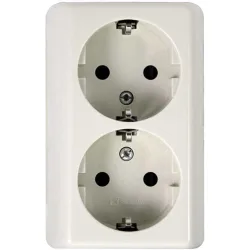 Enchufe Doble Monobloc Superficie 16A