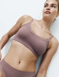 Jasmine Lace Non Wired Seamfree Crop Top Praline female
