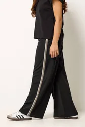 Women's Petite Side Stripe Wide Leg Trousers in Black Size: 14S - Black - Size: 14S