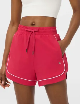 Explorer Piped Running Shorts Fuchsia - Sweaty betty - FashionsVida