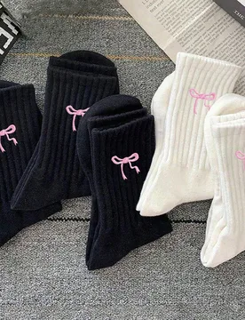 Piezas de calcetines deportivos cómodos unisex, adecuados para entrenamiento/otoño/invierno, calcetines largos para mujer, antibacterianos, color ne - Shein - FashionsVida