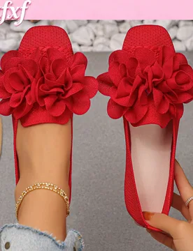 Estos mocasines de mujer de estilo vintage y casual con punta cuadrada están decorados con un patrón floral, lo que los convierte en una opción ide - Shein - FashionsVida