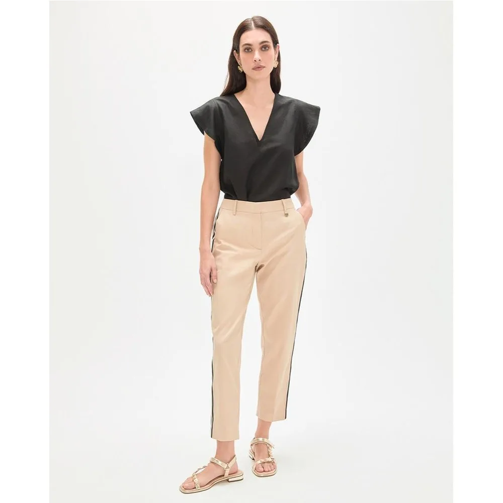 Pantalón recto de mujer con bandas laterales - Lola Casademunt - FashionsVida