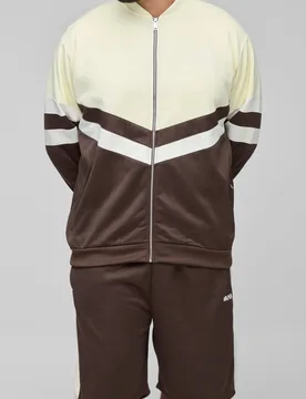 Herren Plus Regular Fit Bestickter Sport-Kurz-Trainingsanzug Brown Größe 2XL - boohooMAN - FashionsVida