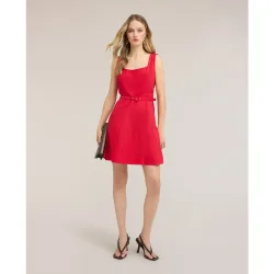 Vestido corto de algodón con cinturón escote cuadrado con tirantes anchos abertura lateral con cremallera