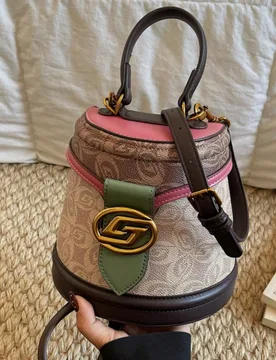 Bolso de cubo con estampado nuevo de 2026, bolso de mano de diseño único en forma de medio círculo, bolso de hombro de mujer con bloques de color d - Shein - FashionsVida