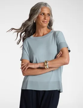 Camiseta de mujer de manga corta de mezcla de viscosa escote barco y borde alto acanalado - Elena Miró - FashionsVida
