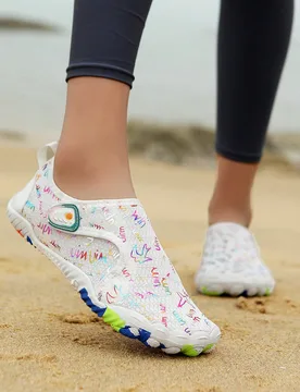Zapatos deportivos y de exterior para mujer, zapatos para vadear, zapatos de agua descalzos para senderismo, zapatos de playa, calcetines de agua de s - Shein - FashionsVida
