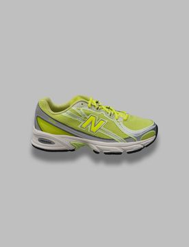 NEW BALANCE u740