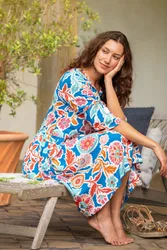 Full Womens Bloom Knee Length Dress - - Size: 20