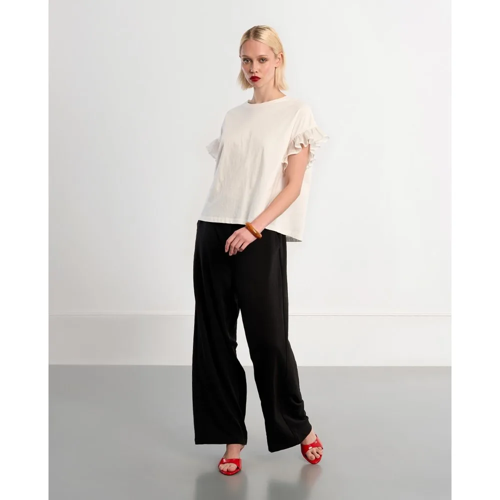 Camiseta de mujer de manga corta con volantes - Lili Sidonio - FashionsVida