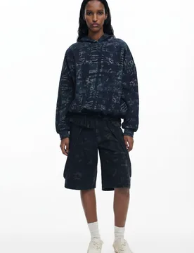 Sweatshirt Oversize Collina Strada BLACK S/M female - Desigual - FashionsVida