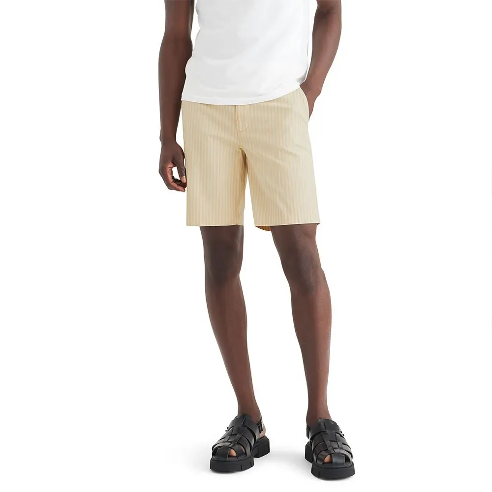 Shorts Chino Ultimate Caravan Lucent White 31 - Dockers - FashionsVida