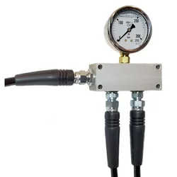 Blocco Collettore Con Manometro G 1/´´ Inlet 2 Outlets