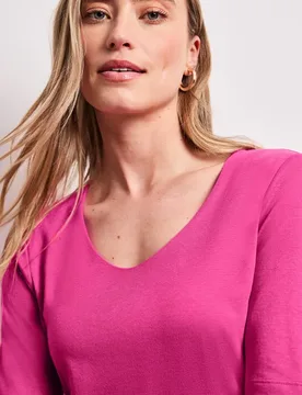 Basic T-Shirt mit V-Neck in Unifarbe female Pink - Street One - FashionsVida