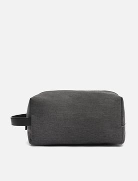 Vinsonli toiletry bag with hand strap ED