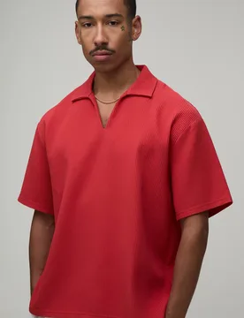 Men's Pleated Oversized V Neck Shirt Red Size Small Red S - boohooMAN - FashionsVida