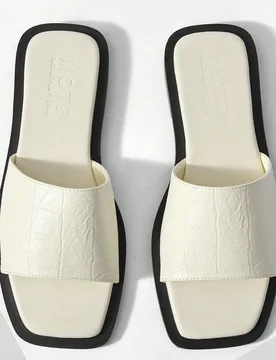 Sandalias de playa cómodas, ligeras y versátiles para mujer, de piel sintética blanca con estampado de piedra, de puntera cuadrada y abierta, de su - Shein - FashionsVida