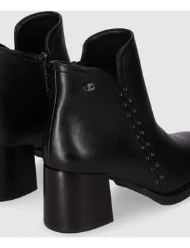 Botines básicos de mujer con caña asimétrica y estilo elegante - Chika10 - FashionsVida