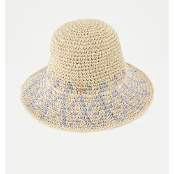 Gorro con detalle rombo