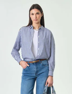 Camicia blu a righe bianche in popeline di cotone con scritta See you e logo ricamata sulle spalle - MC2 SAINT BARTH - FashionsVida