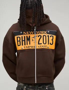 Men's Oversized Shrunken Washed Licence Plate Graphic Zip Through Hoodie Chocolate Size Large Chocolate L - boohooMAN - FashionsVida