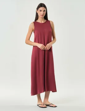 Abito smanicato color ruggine in misto viscosa con linea svasata - Emme Marella - FashionsVida