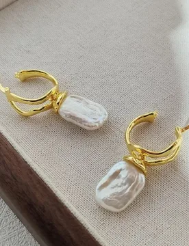 Classic Ladies Design Personalized Earrings Baroque Pearl Earrings Temperament High-end Niche Earrings Ins Style Pearl Earrings - Aliexpress - FashionsVida
