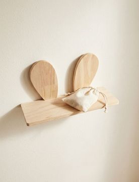 Mensola da parete in legno con orecchie da coniglio - beige