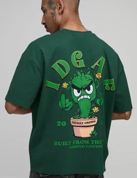 Men's Collector's Edtn Daisy Print Oversized Pocket T-Shirt Forest Size Medium Forest M - boohooMAN - FashionsVida