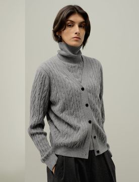Cardigan en Bébé Cachemire Torsadé Doux et Élégant XL