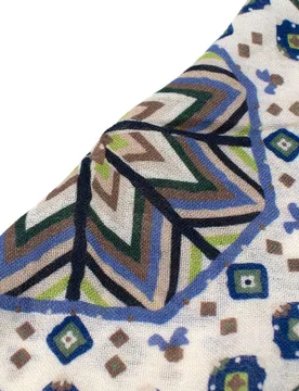 Geometric Wool Handkerchief - Roda - FashionsVida