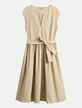 Kurzes Kleid aus Popeline Beige M