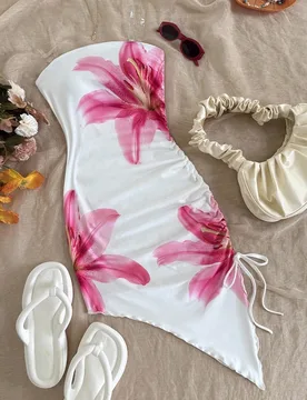 Vestido mini elegante y cómodo en estilo bohemio y tropical con rayas y detalle de torsión para niñas preadolescentes - Shein - FashionsVida