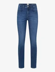 STYLE.SHAKIRA female