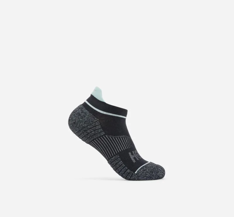 No-Show Run Sock in Black, Size Medium - HOKA - FashionsVida