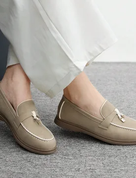 Zapatos planos tipo mocasín de estilo retro, elegante y casual, con hebilla de metal al estilo del Reino Unido, en color gris, para mujer, para prima - Shein - FashionsVida