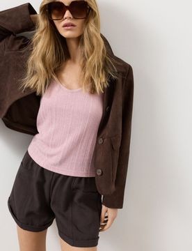 Shorts con viscosa e tasche applicate - marrone polveroso