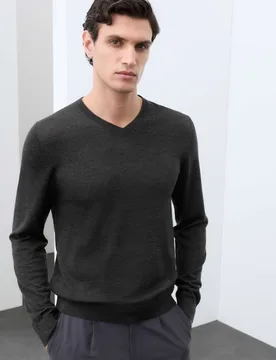 Pure Extra Fine Merino Wool V-Neck Jumper Charcoal male - Autograph - FashionsVida