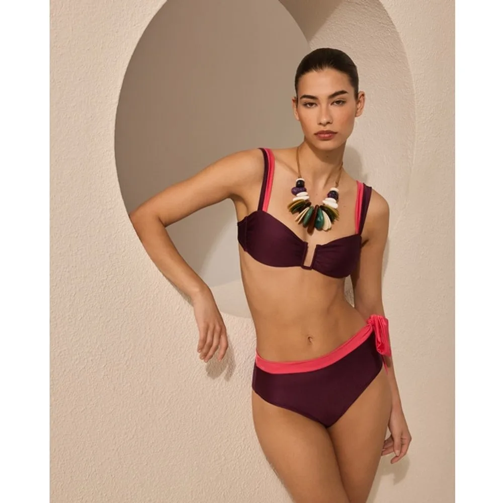 Braga alta de bikini con detalle de lazo - Énfasis - FashionsVida