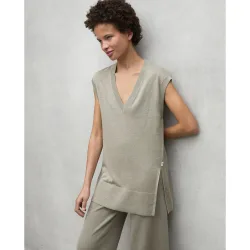 Jersey de mujer con escote de pico y aberturas laterales
