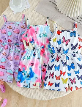 Conjunto de 3 piezas para niña con estampado de mariposa/dulce, incluyendo top de cubrir y mono, apto para primavera y verano al aire libre - Shein - FashionsVida