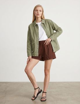 Shorts con viscosa, misto lino e tasche applicate - beige