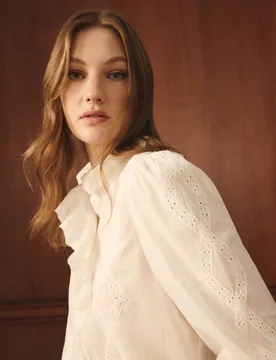 Blusa romántica de manga larga - Lloyd's - FashionsVida