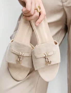 Zapatos de mujer, textura de ante color albaricoque, pantuflas clásicas de suela plana, cómodas y versátiles en verano, adecuadas para el uso diari - Shein - FashionsVida