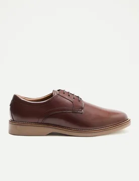 Bluchers de hombre en piel con piso goma - Dustin - FashionsVida