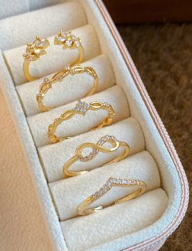 Juego de 5 anillos abiertos de cobre con hojas de circonita cúbica de lujo, adecuado para uso diario y de fiesta de mujeres (Caja de regalo no inclui