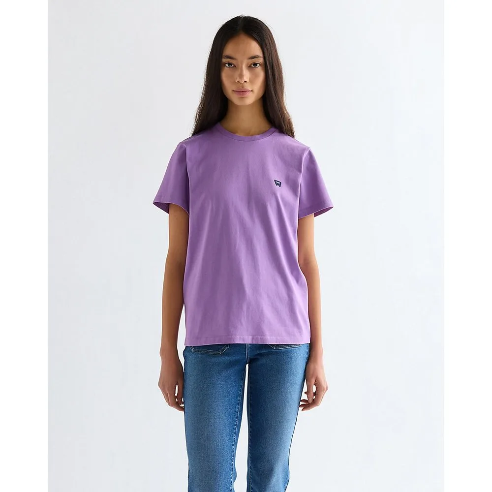 Camiseta de mujer de manga corta de corte regular - Wrangler - FashionsVida